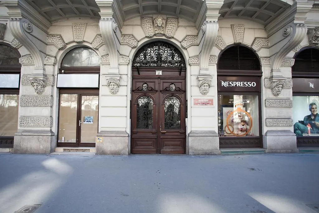 Agora Apartment Boedapest