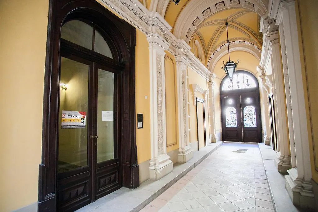 Agora Apartment Boedapest